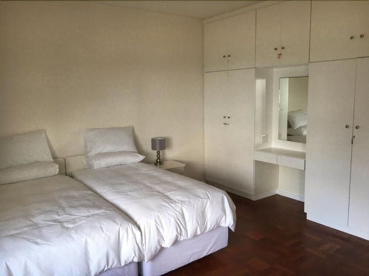 On the Beach Apartment — отель с удобным расположением в Кейптауне