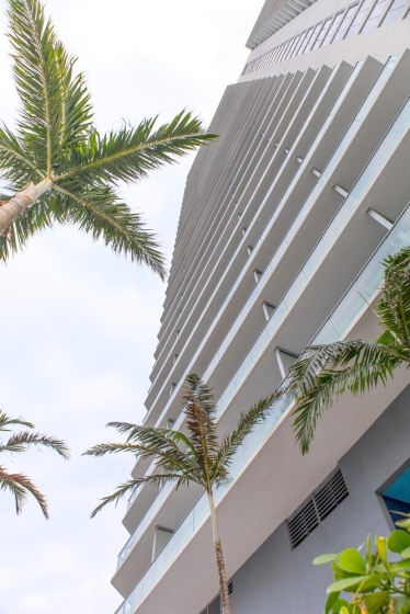 Brickell House Dreams - Luxury Stay and Amenities — отель с удобствами в Майами