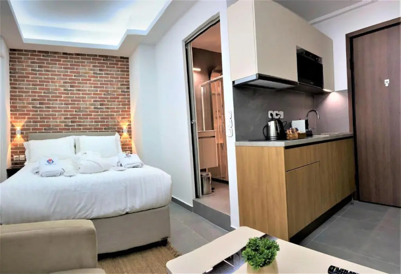 Chic Centre Suites Athens — отзывы гостей и цены