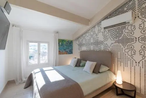 Appartement DELICE A — отель с удобным расположением в Сент-Тропезе