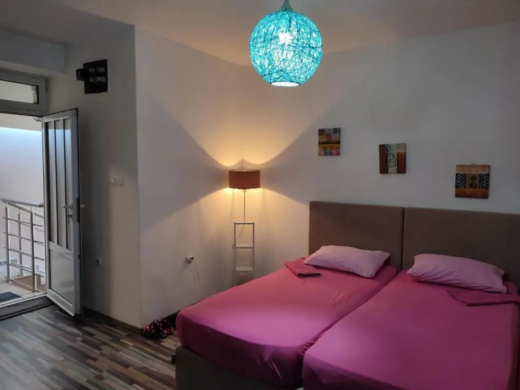 V&J apartments — отель с удобствами в Подгорице