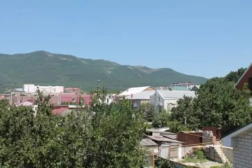 Цены на Na Viiyamsa 6 A в Геленджике