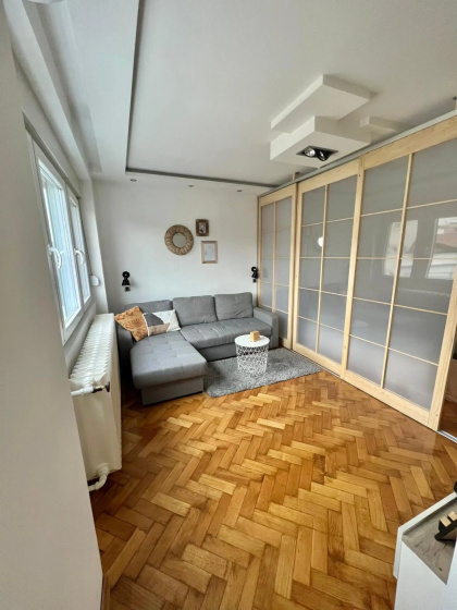 Comfortable apartment in city hub — отель с удобным расположением в Белграде