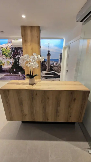 Hostal Rambla 24 by Holihome — отель с удобствами в Аликанте