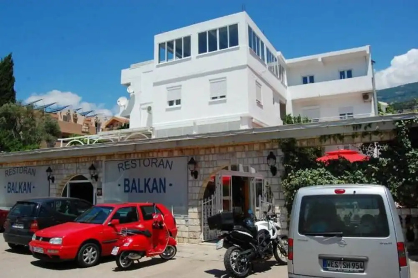 Mediterranean Guest House Balkan 3 — отель в Будва, Черногория