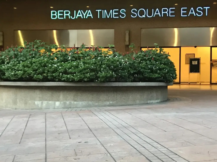 KL Bintang Private Unite At Times Square — отель с удобствами в Куала-Лумпуре