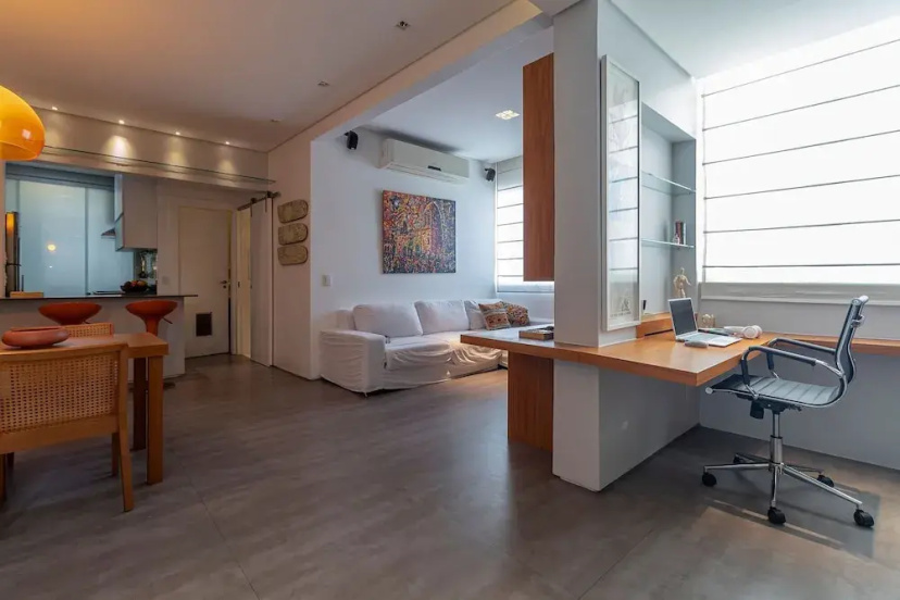 Leblon | 5 min da Praia, com workspace e perto do comércio do bairro - por Casapē Rio — отель с удобным расположением в Рио