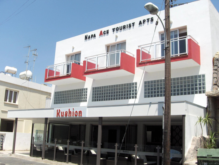 Napa Ace Tourist Apartments — забронировать отель в Айя-Напа