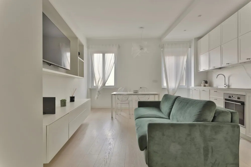 Elegant 2-bed apt in the Centre of Milan — отель с удобным расположением в Милане