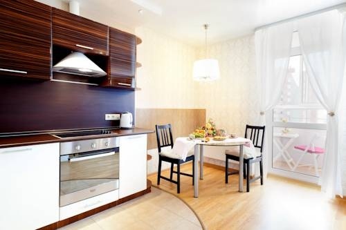 Цены на Green House Apartments 3 в Екатеринбурге