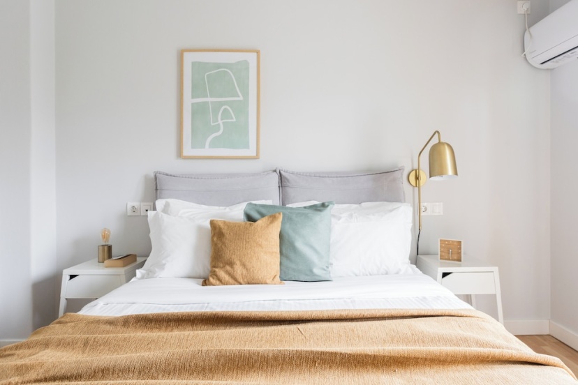 Цены на UPSTREET Zeus Temple View 2BD Apt Acropolis-Plaka в Афины