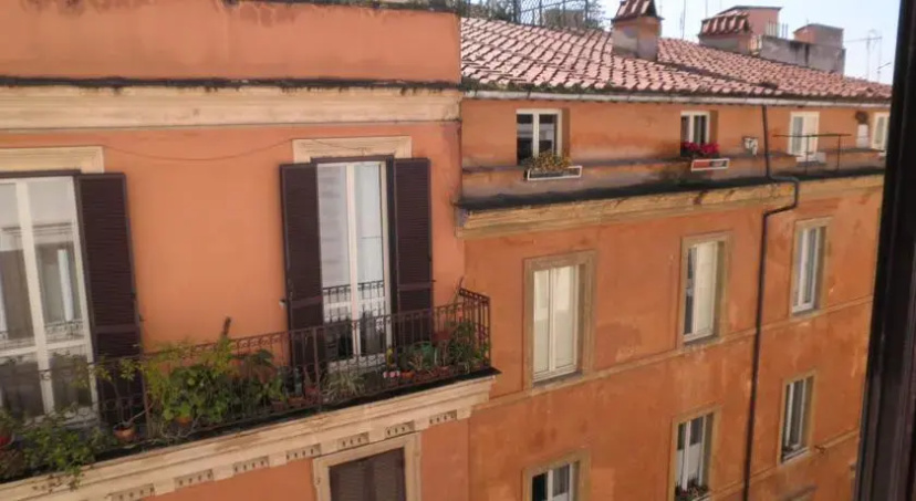 Цены на Monti Center of Rome в Риме