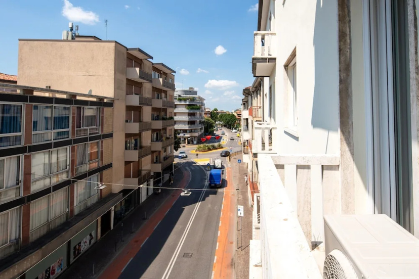 Цены на Carducci Modern Apartment 7 by Wonderful Italy в Венеции