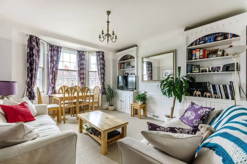 1 Bedroom Flat Near Shepherd's Bush With Parking — отель в Лондоне, Соединенное Королевство