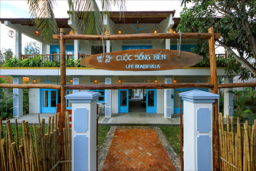 Life Beach Villa — забронировать отель в Дананге