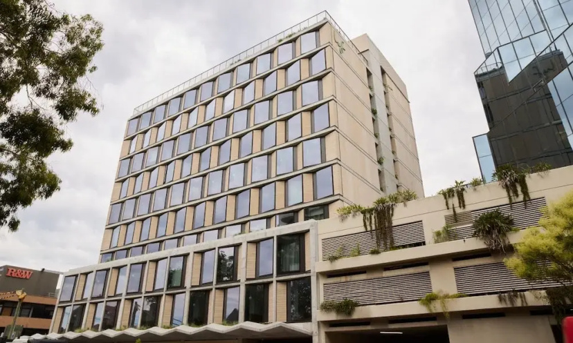 Lyf Bondi Junction Sydney — отель с удобным расположением в Сиднее