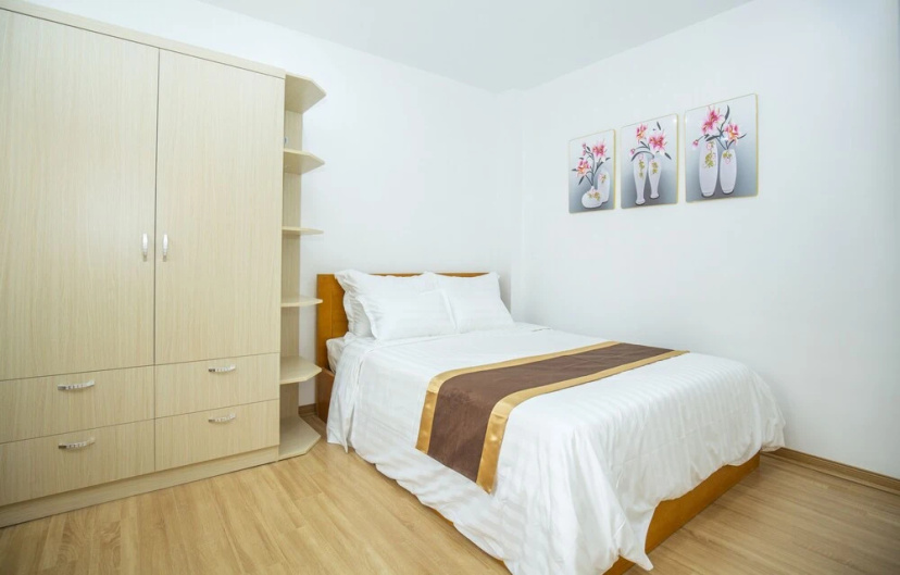 Sumitomo 11 APT - Alley 39 Linh lang — отель с удобным расположением в Ханое