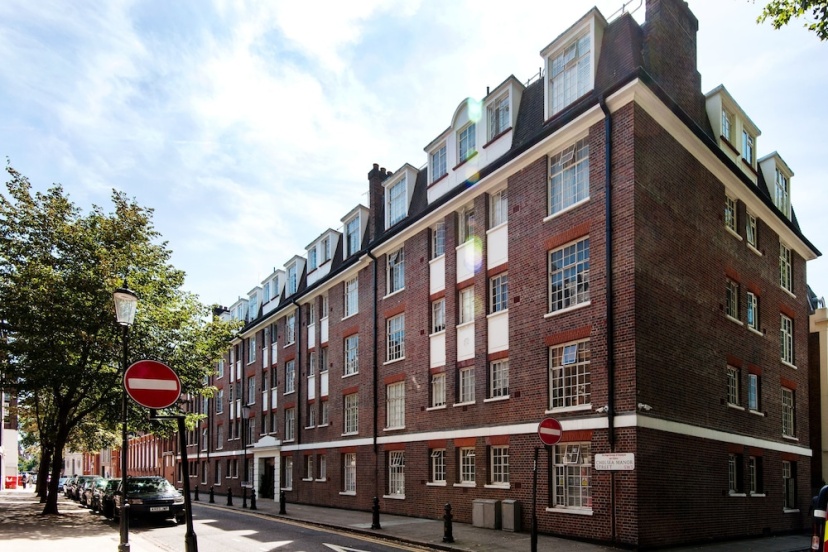 Stunning Chelsea Manor Gem - HBG — отель с удобным расположением в Лондоне