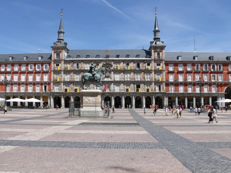 Suitur Apartment Hita II Centro Madrid — отель с удобствами в Мадриде