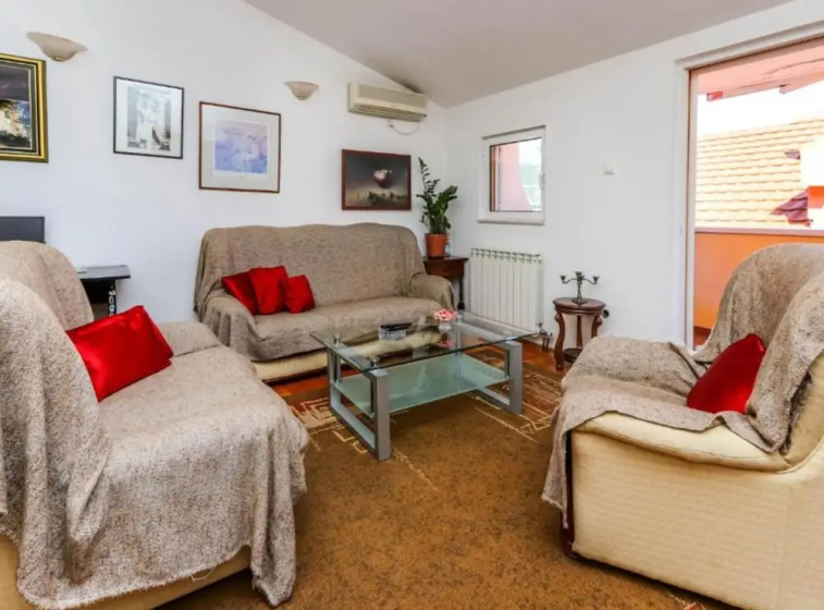 Relaxing Apartment on Budva Coastline 2 — отель в Будва, Черногория