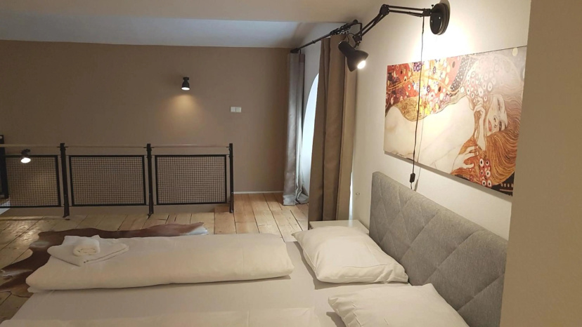 Цены на Sobieski Maisonette Apartments в вене