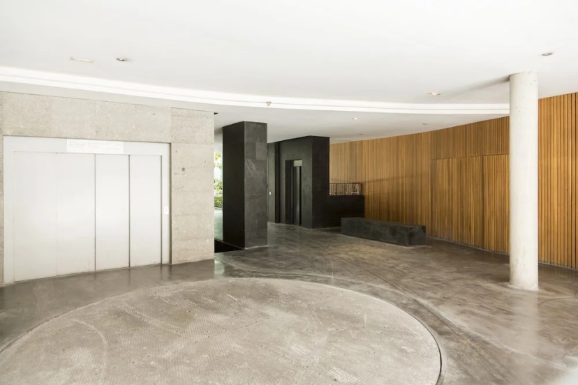 7rooms7 Gran Via Madrid Apartments — комфортный отель в Мадриде