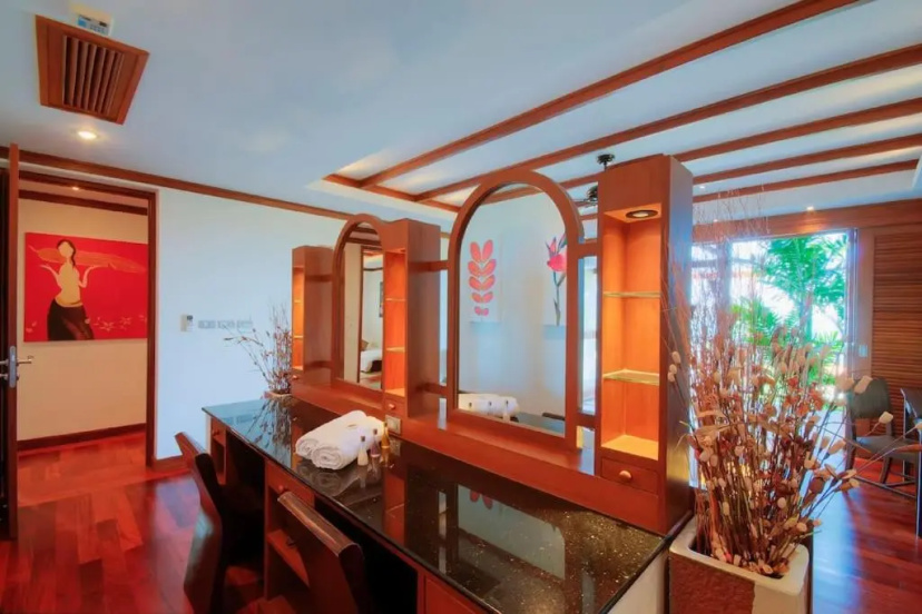Patong Seaview Luxury Villa Penda — забронировать отель в Патонг