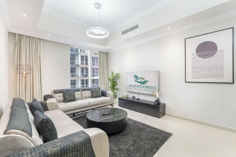 Heaven Crest Vacation Homes Downtown - Studio, 1, & 3 Bedroom Suites 2 minute walk to Dubai Mall and Burj Khalifa — отзывы гостей и цены