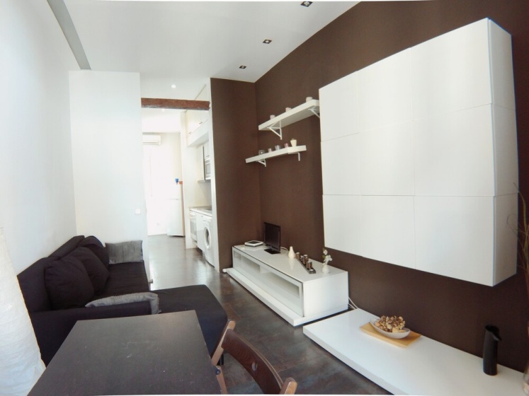 Apartamento en Malasaña con A/C y WiFi — отель с удобным расположением в Мадриде