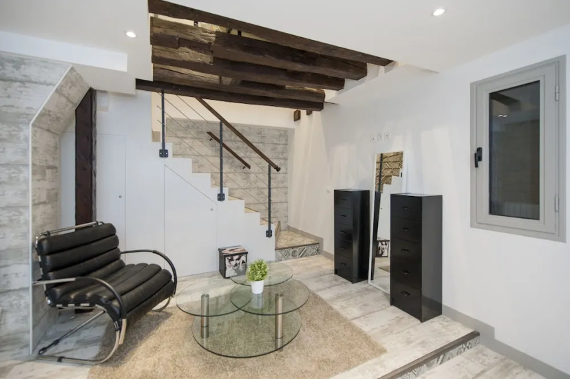 Pick A Flats Marais Meslay Apartment — забронировать отель в Париже