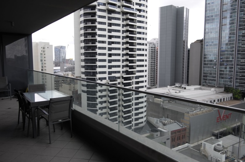 Large Apartment in World Square Sydney — комфортный отель в Сиднее