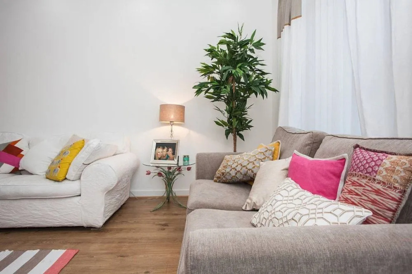Modern 1 Bedroom Flat in Lambeth — отель с удобным расположением в Лондоне
