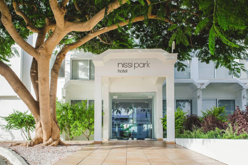 Nissi Park Hotel — отель в Айя-Напа, Кипр