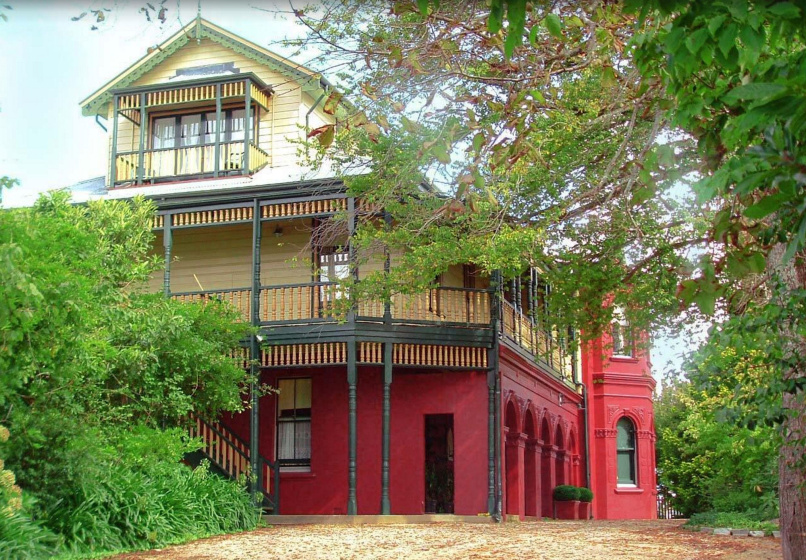 Leura House — отель с удобствами в Сиднее