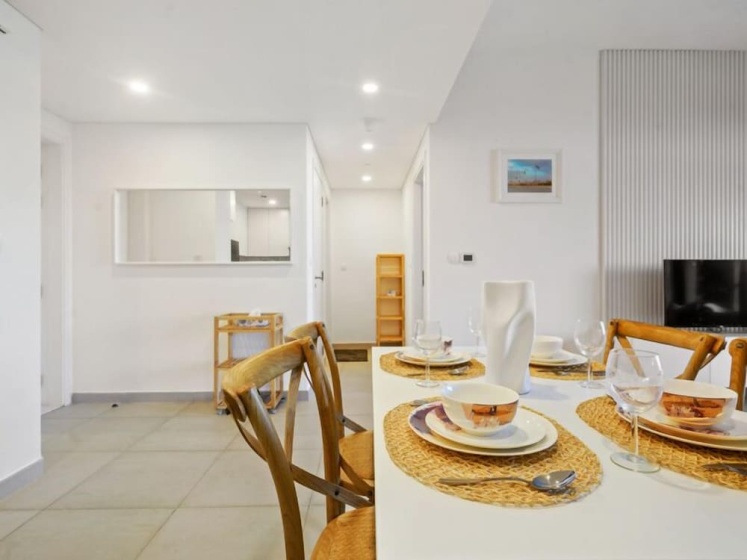 Iconic Views Apt With Balcony Close to the Beach — отель в Дубае, Объединенные Арабские Эмираты