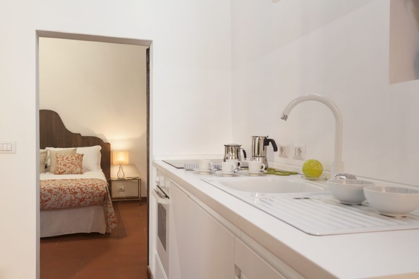 The Piccolo Apartment — отель с удобным расположением в Риме