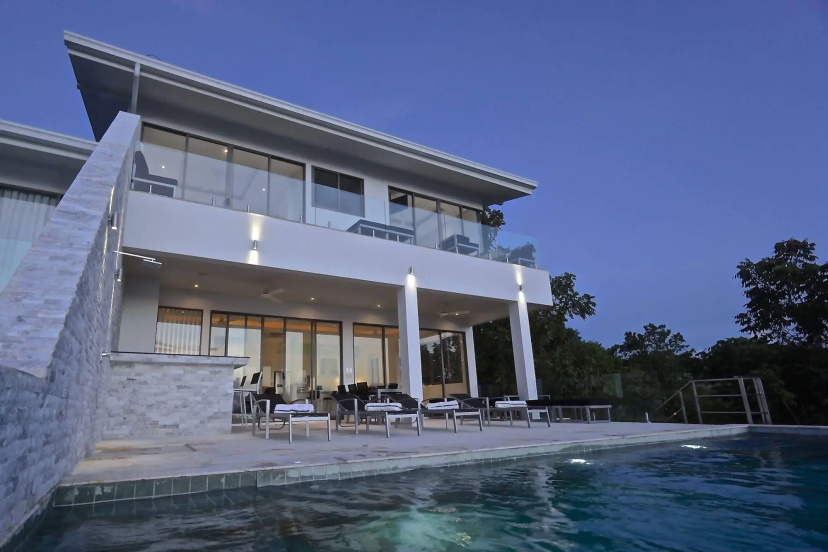 Цены на RED SKY beach view villa в Кохе