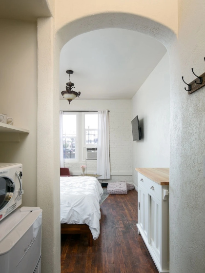 Цены на CDC Cleaning Standard! Studio Near Hollywood в Лос-Анджелесе