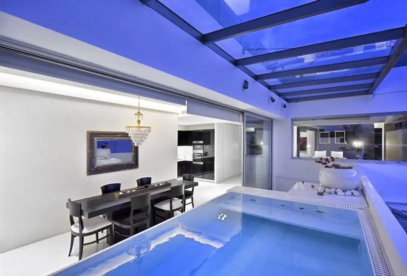 Alto Psyrri Penthouse by K&K — отель с удобствами в Афины