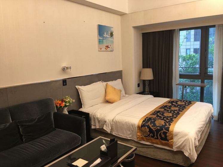 Jing Ji Yin Xiang Business Apartment — забронировать отель в Шэньчжэне