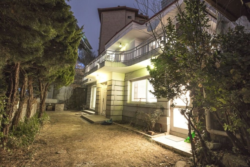 SG Tailored Serviced Home 5min walk from metro 3 — отель в Сеул, Южная Корея