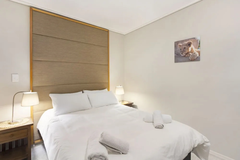 Lagoon Beach 302A by HostAgents — забронировать отель в Кейптауне