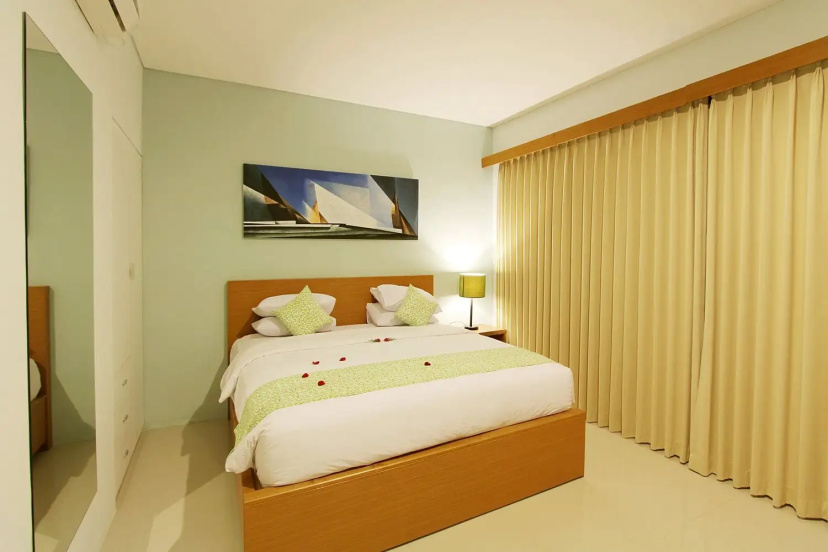Apple Suite Apartment — отель с удобствами в Денпасар