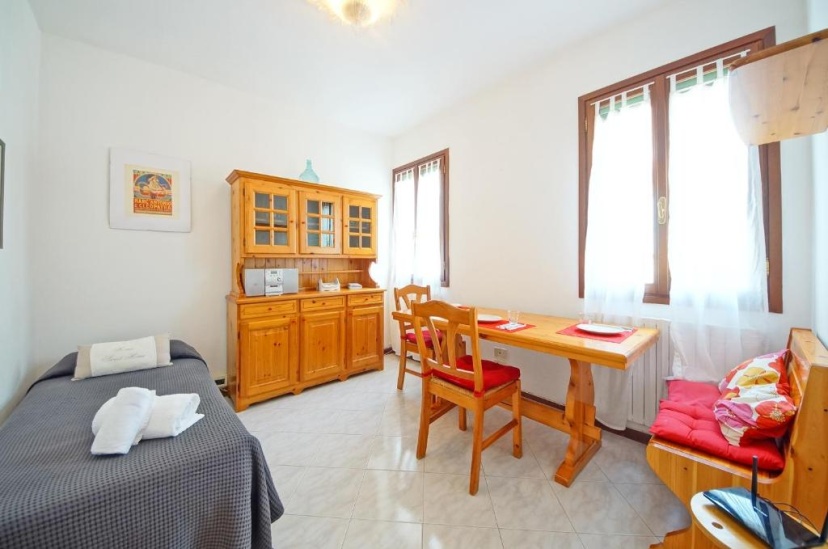 DolceVita Apartments N. 354 — отель в Венеции, Италия