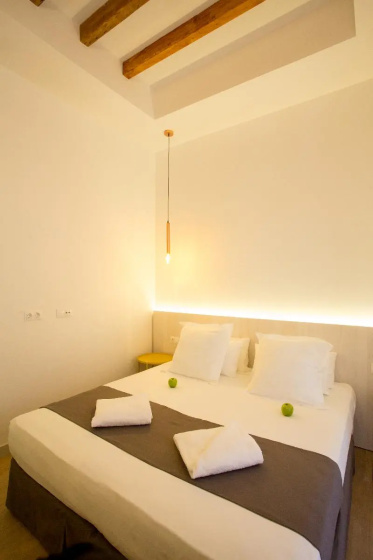S30 Reina Victoria Suites 3 — отель в Аликанте, Испания