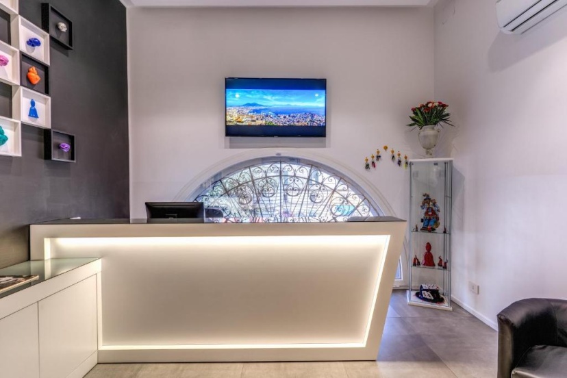 Gallery Suite Naples — отель в Неаполе, Италия