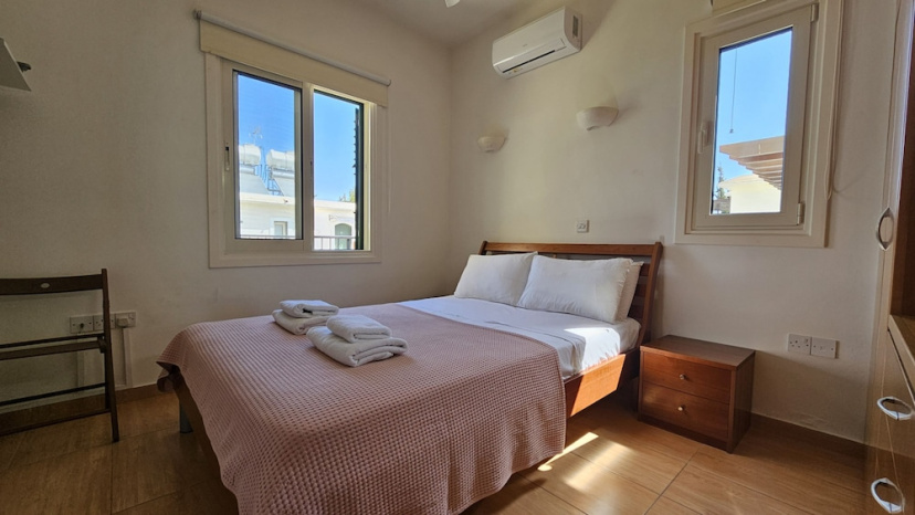 114 PRO - Stay Olivia Apartment — отель с удобствами в Протарас