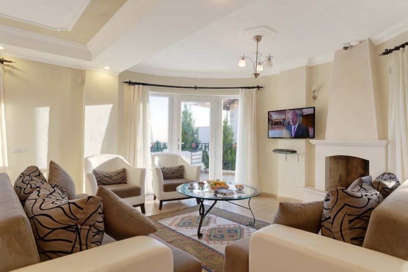 Villa Azalea — отель с удобствами в Калкан