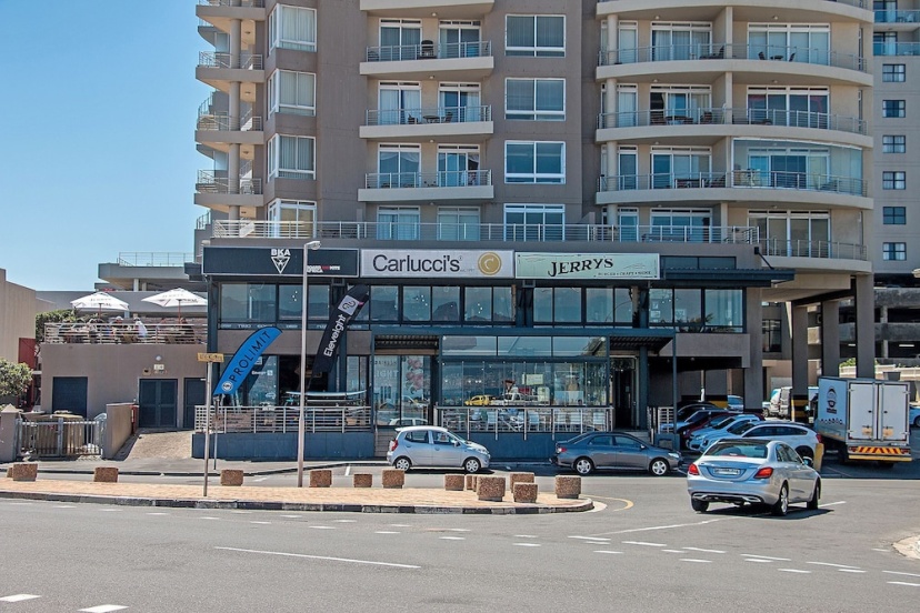 Big Bay Beach Club 123 — забронировать отель в Кейптауне
