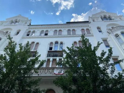 Guest Rest Studio Apartments — отель с удобным расположением в Будапеште